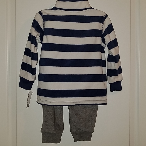 Carter's 2 Piece Set - Picture 2 of 2